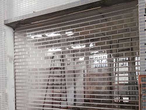 東莞水晶卷閘門(mén)有什么特色？